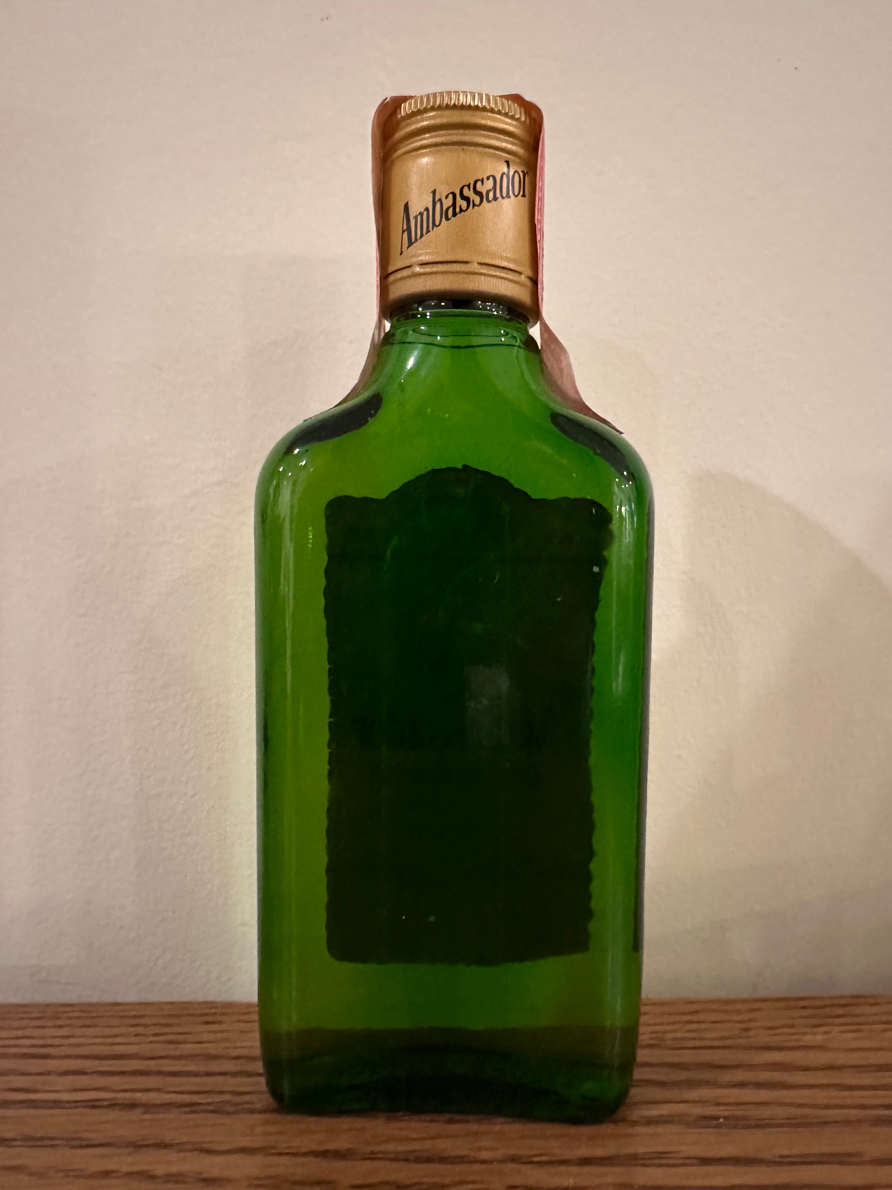 Ambassador Deluxe Blended Scotch Whisky 200ml 86 proof 1961-1977