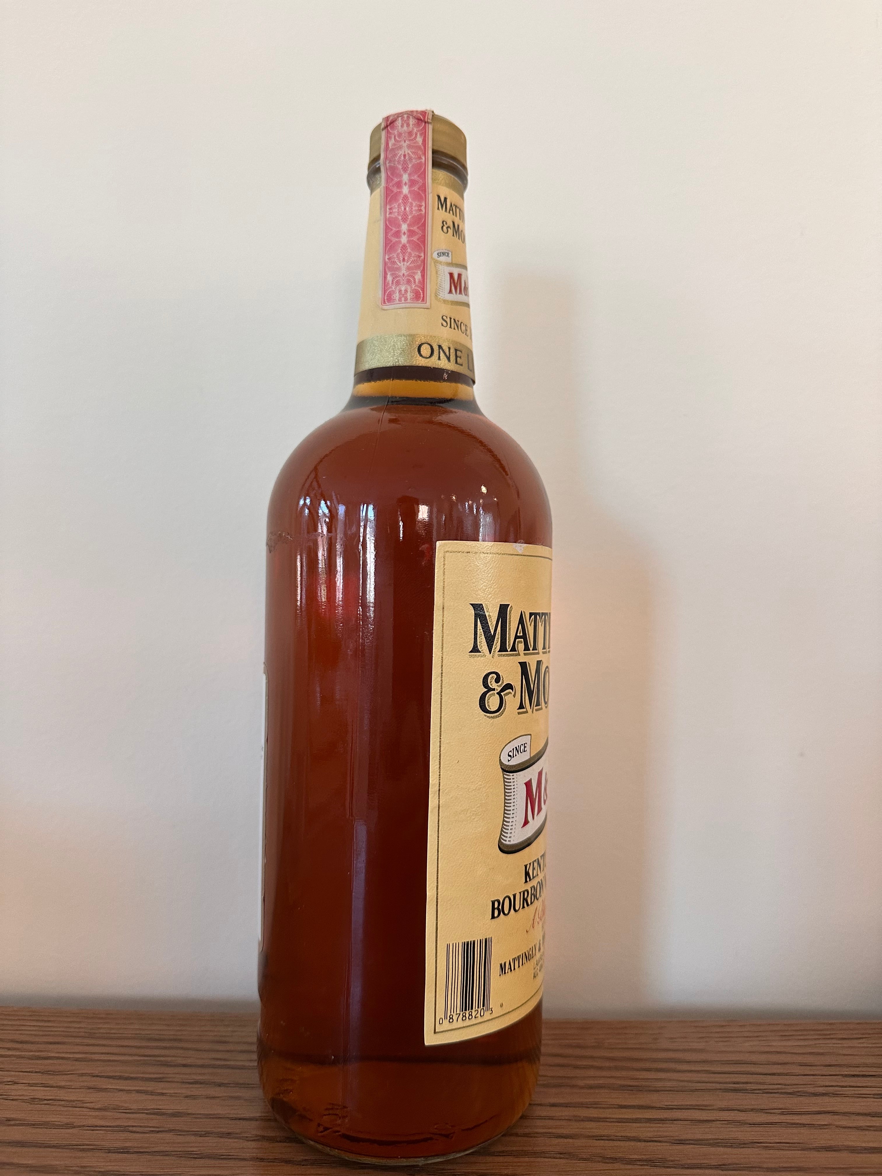 Mattingly & Moore Straight Bourbon Whiskey 1.0Lt (1988)