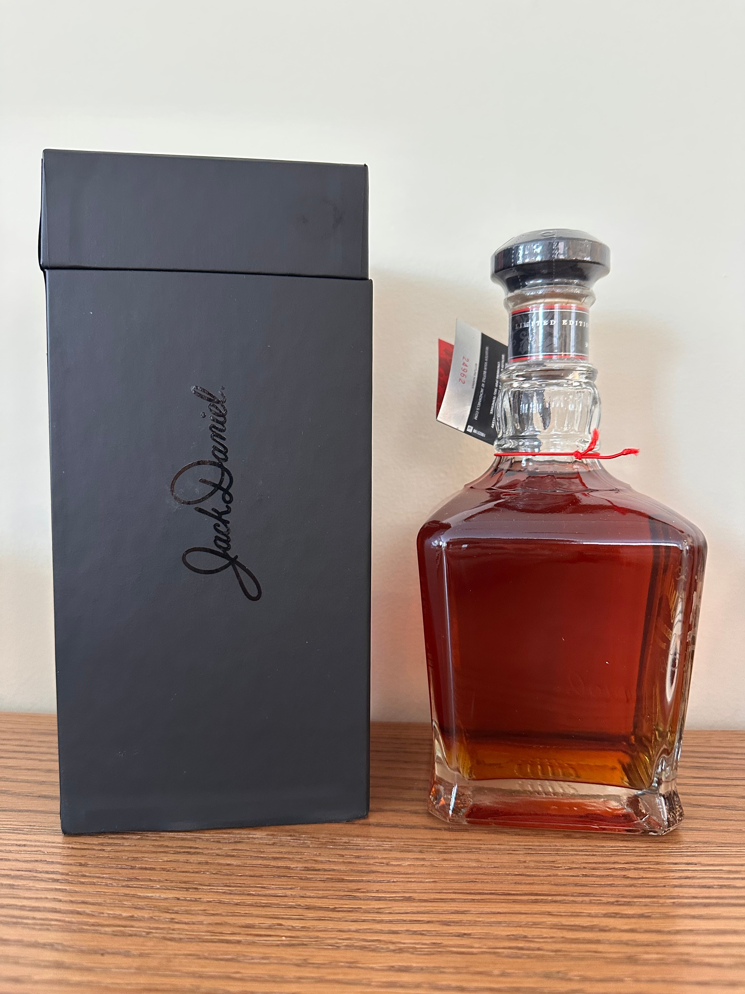 2011 Jack Daniel's Holiday Select Vintage Limited Edition Tennessee Whiskey 750ml