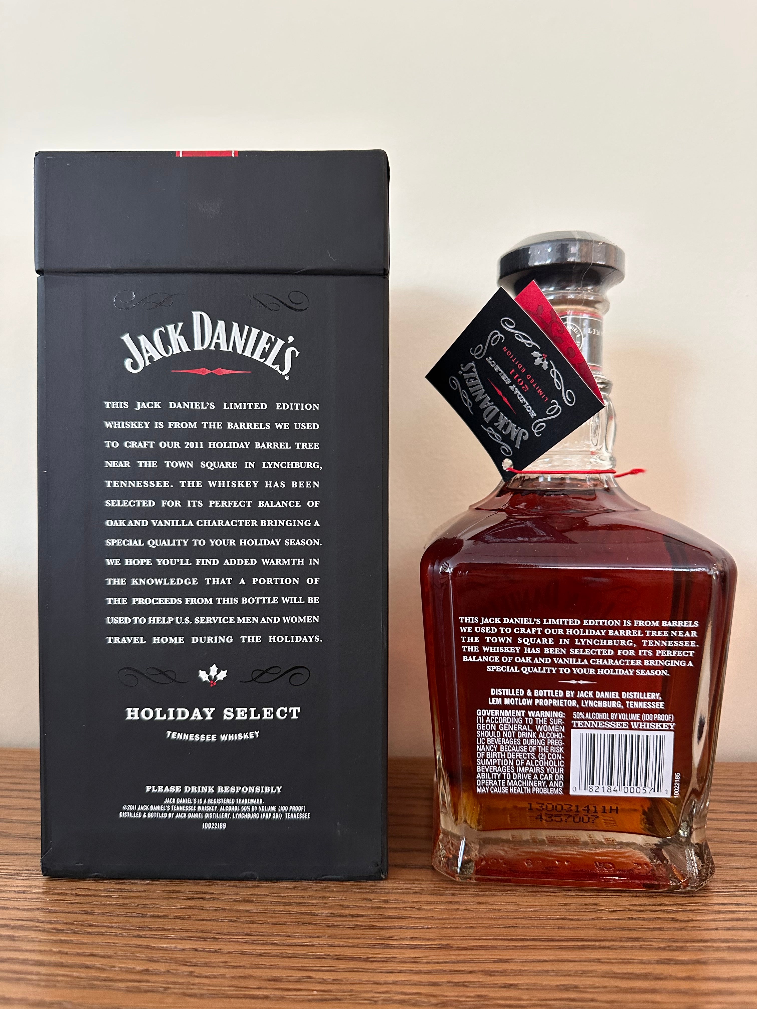 2011 Jack Daniel's Holiday Select Vintage Limited Edition Tennessee Whiskey 750ml