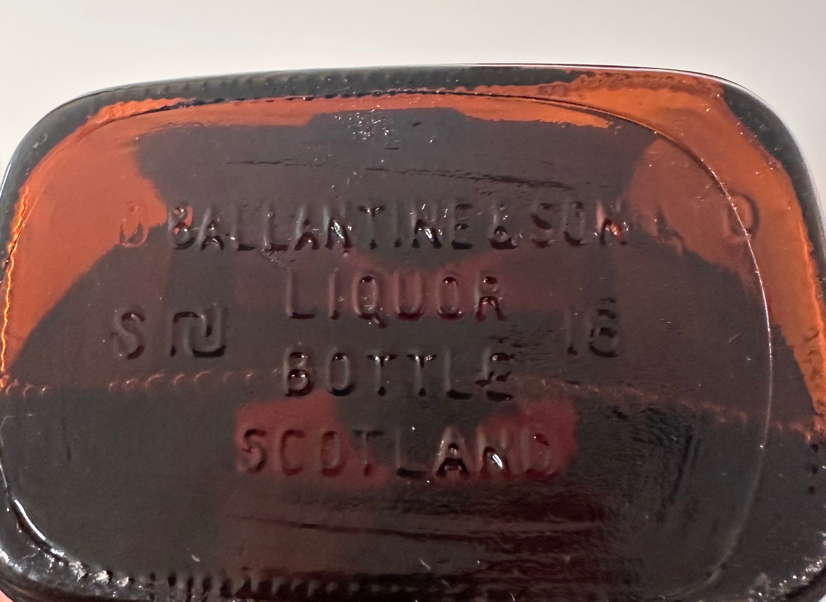 Ballantine's Finest Blended Scotch Whisky Quart 1977-1982