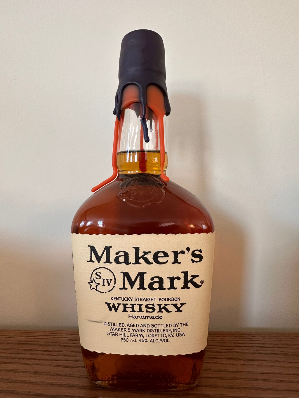 Maker’s Mark Purple And Orange Wax Kentucky Straight Bourbon Whiskey 750ml