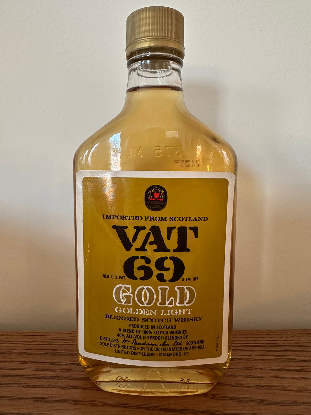 1995 VAT 69 Gold Scotch Whiskey 375ml