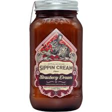 Sugarlands Shine Appalachian Sipping Cream Strawberry Dream Cream Liqueur 50ml