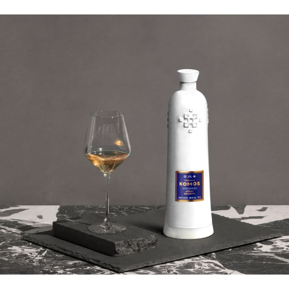 Casa Komos Reserva Jalisco Anejo Tequila 750ml