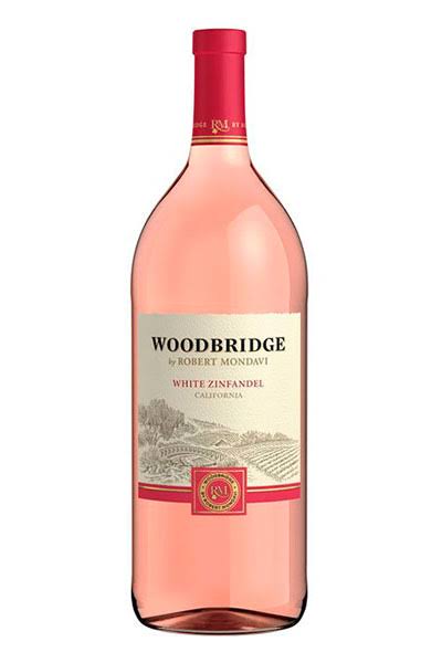 Woodbridge White Zinfandel 1.5Lt
